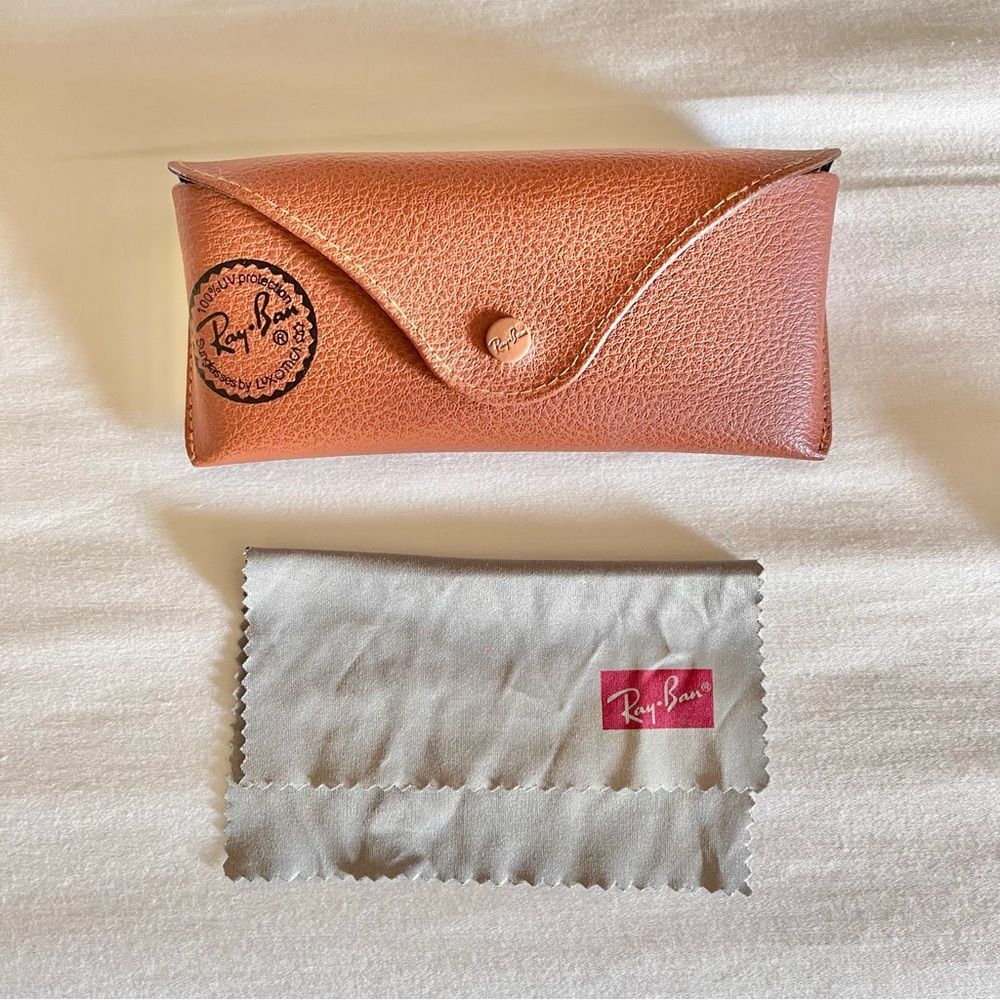 Ray-Ban Tan sunglasses or glasses case snap front cleaning cloth